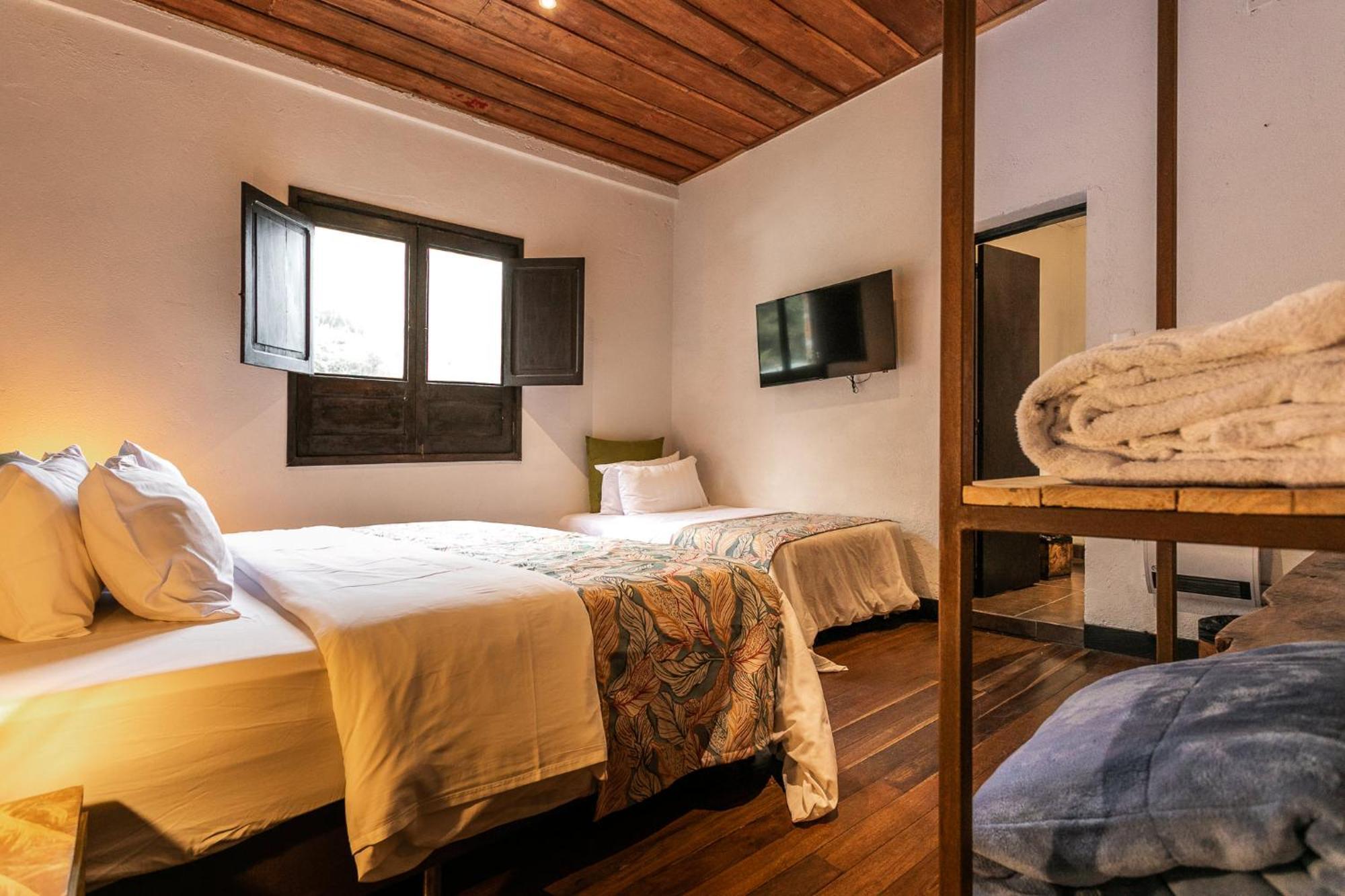 Hotel Termales Del Ruiz Gallinazo  Phòng bức ảnh